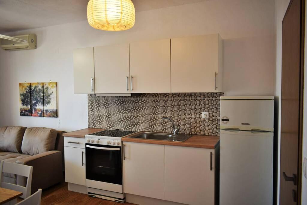Meltemi Appartment 帕蒂迪里奥 外观 照片