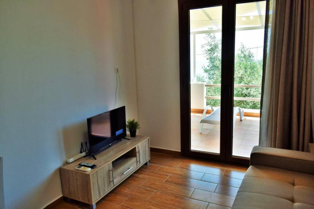 Meltemi Appartment 帕蒂迪里奥 外观 照片